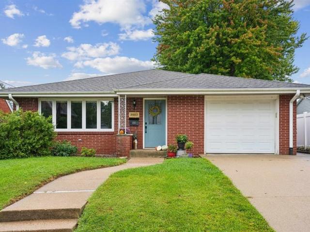 House for sale in Dubuque, Iowa