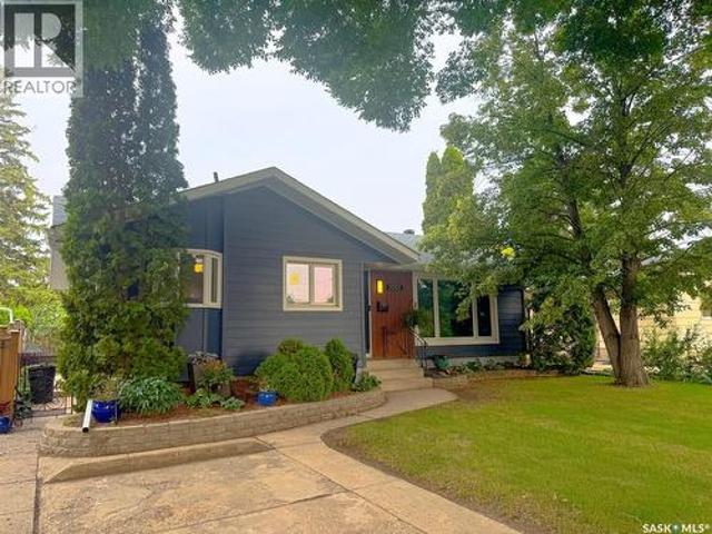 House for sale in Saskatoon, Saskatchewan