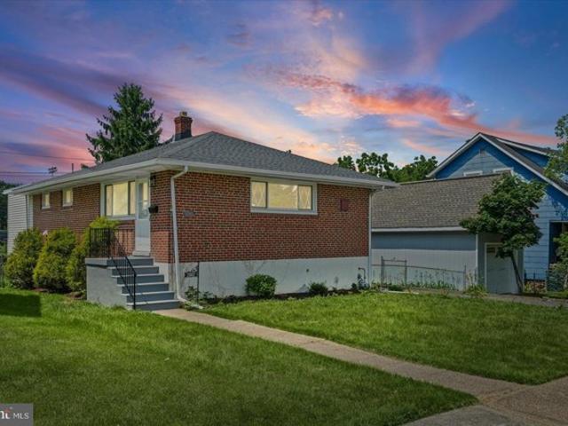 House for sale in Gibsonton, Maryland