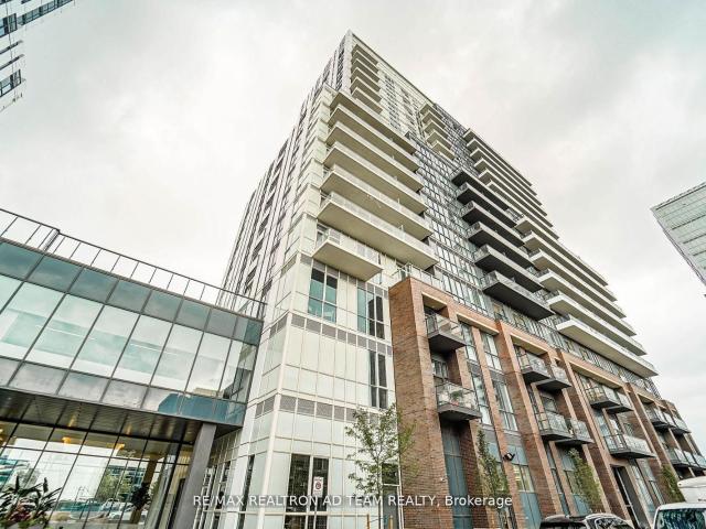 Condo for sale in Toronto, Golden Horseshoe