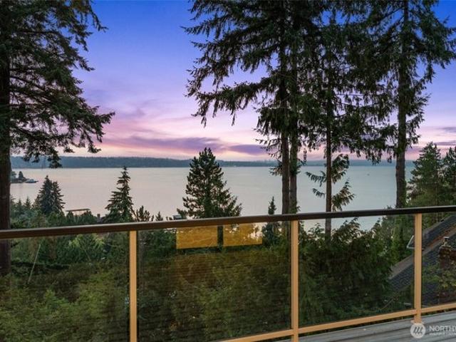 Condo for sale in Mercer Island, Washington