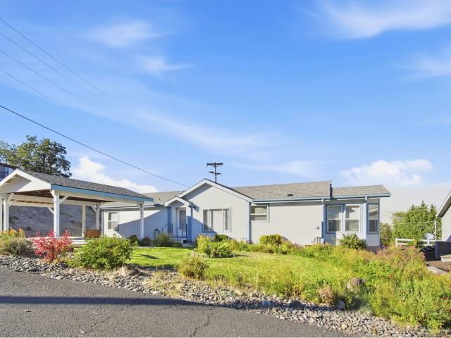 House for sale in The Dalles, Wasco County