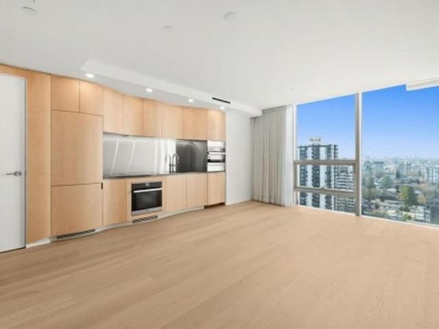 Property for sale in Lower Robson, Vancouver
