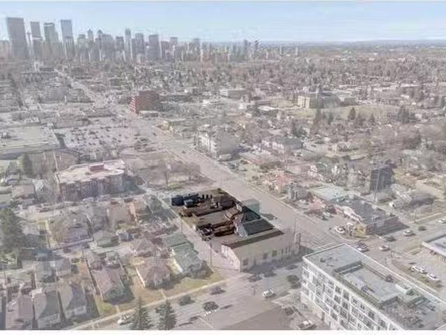 House for sale in Balmoral, Calgary