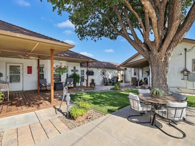 House for sale in Canyon, Randall County