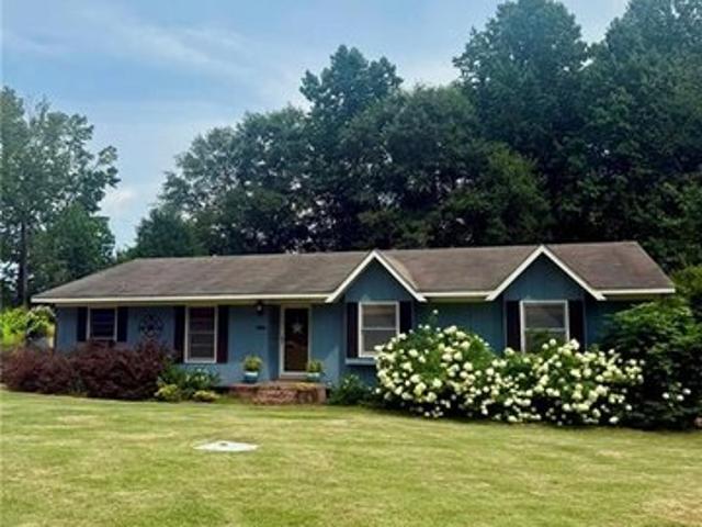 House for sale in Opelika, Alabama