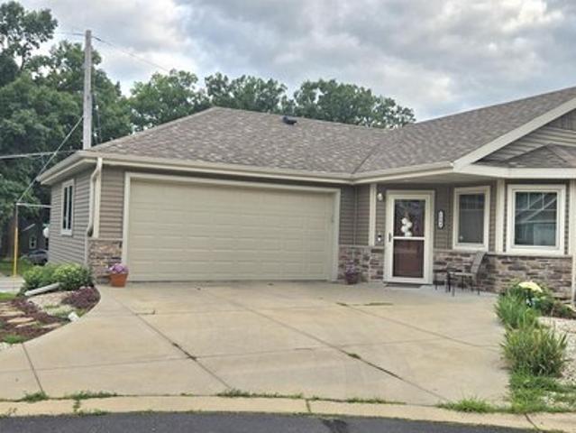 Condo for sale in Middleton, Wisconsin