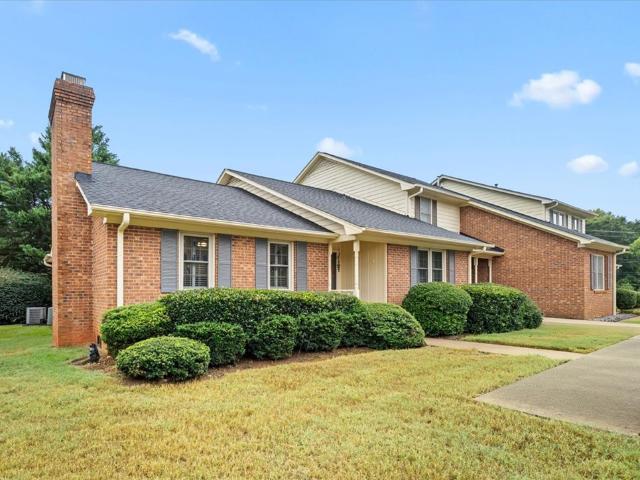 Townhouse for sale in Autumn Oaks, Anderson