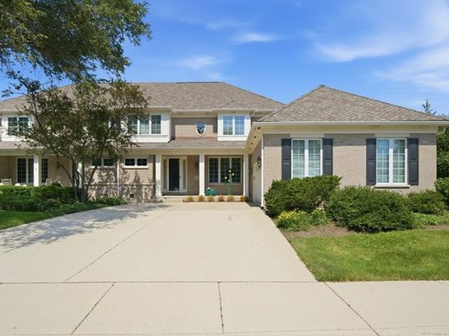 Townhouse for sale in Northbrook, Illinois