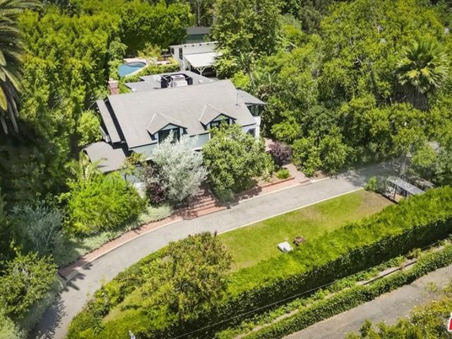 House for sale in Canoga Park, California