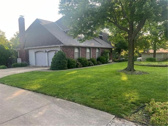 House for sale in Harrisonville