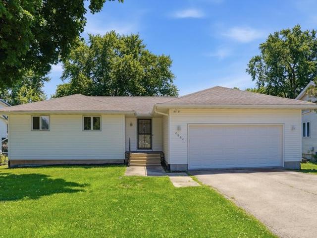 House for sale in Dixon, Illinois