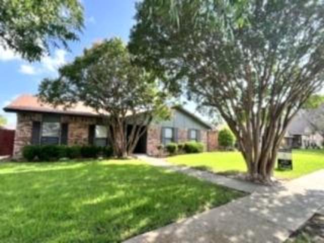 House for sale in Denton, Texas