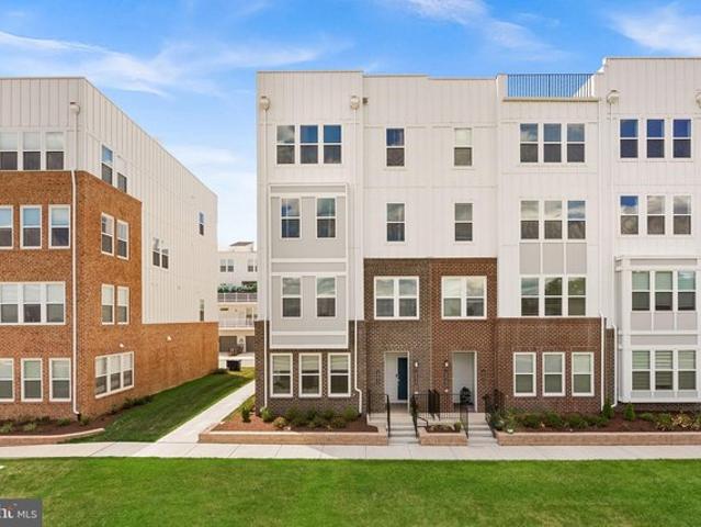 Condo for sale in Virginia