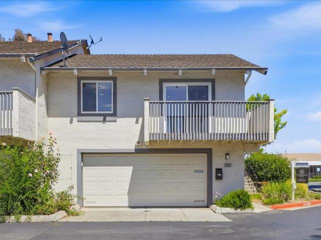 Townhouse for sale in Cupertino, California