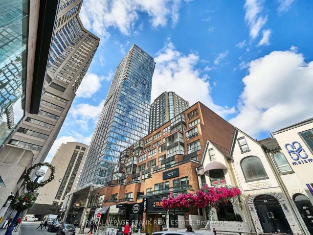 Condo for sale in Woburn, Ontario