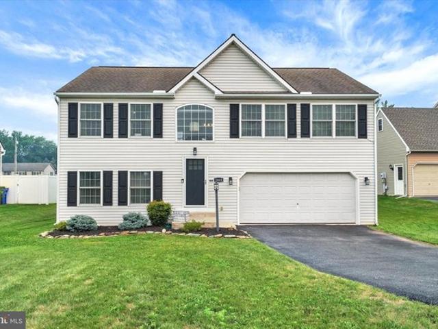 House for sale in Dover, Pennsylvania