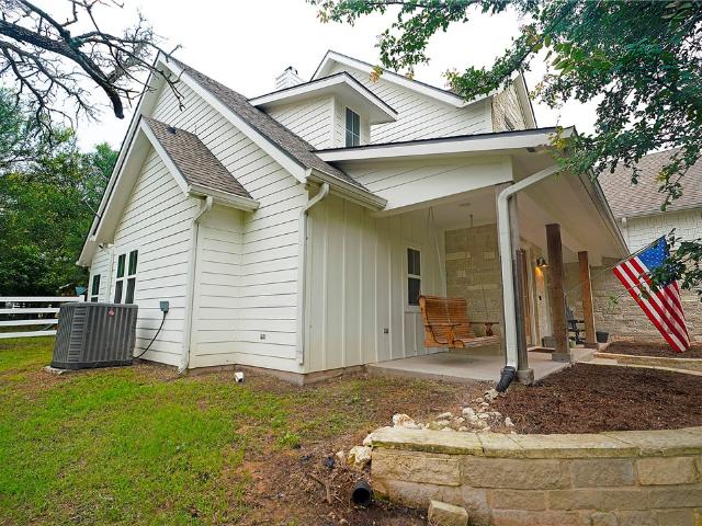House for sale in China Spring, Texas