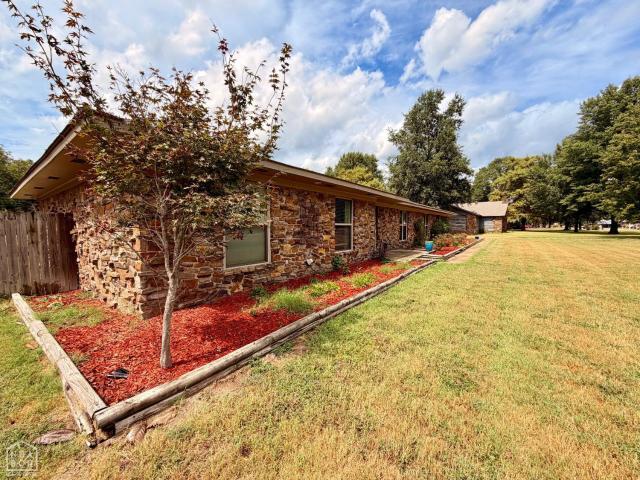 House for sale in Newport, Jackson County