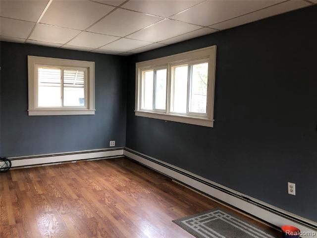 House for sale in Wixom, Michigan