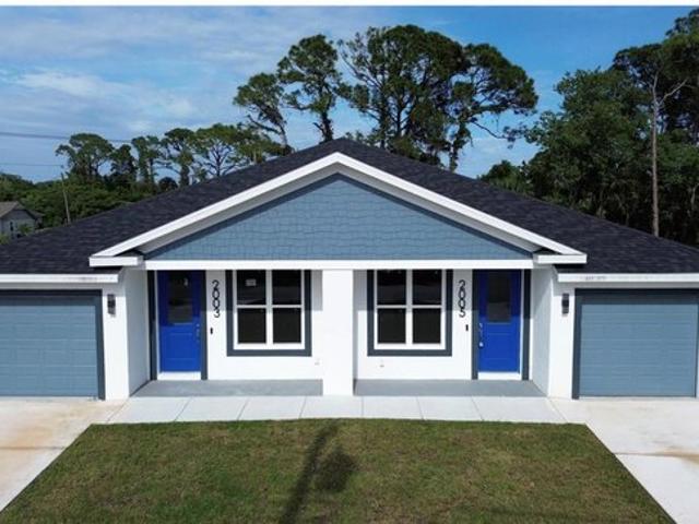 House for sale in Edgewater, Florida