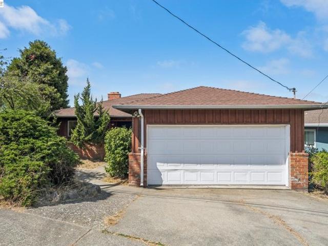 House for sale in El Cerrito, California