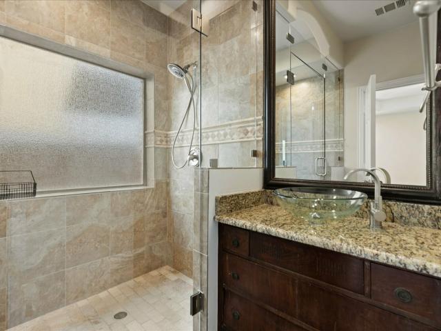 Townhouse for rent in Dallas