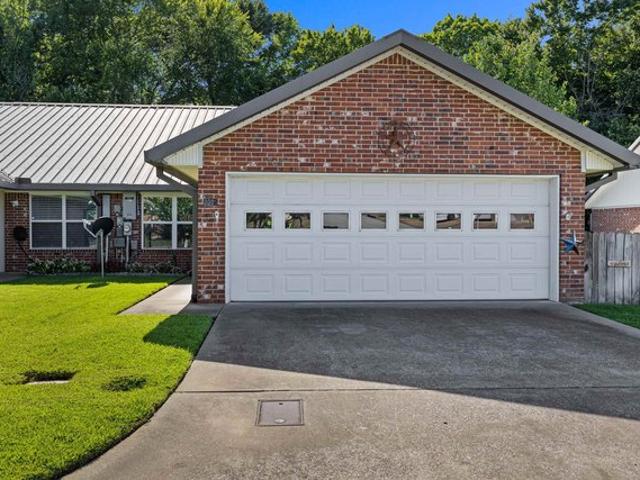 Townhouse for sale in Longview, Texas