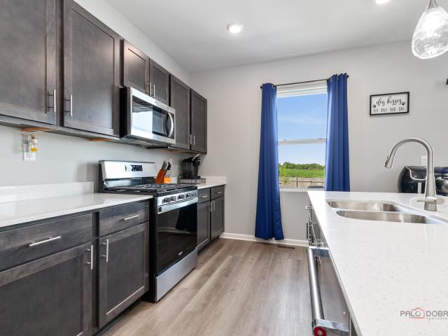 House for sale in Stonewater, Wonder Lake