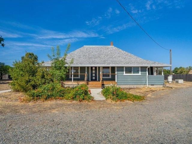 House for sale in Corning, California