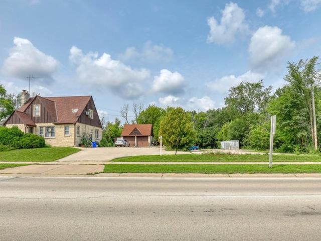 House for sale in Brookfield, Wisconsin