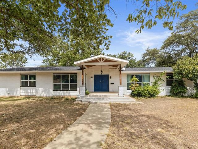 House for sale in Brownwood, Texas