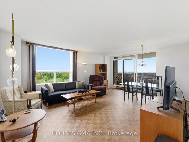 Condo for sale in Woburn, Ontario