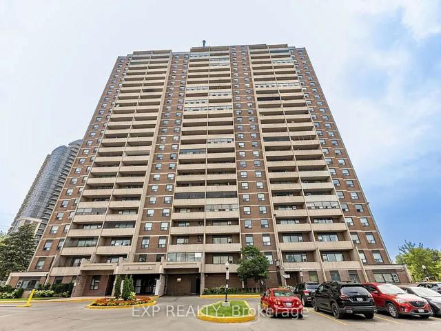 Condo for sale in Humber River—Black Creek, Toronto