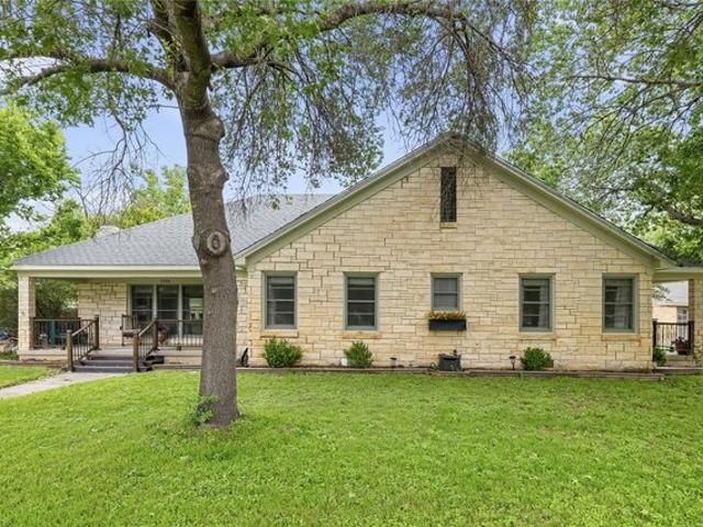 House for sale in Brownwood, Texas