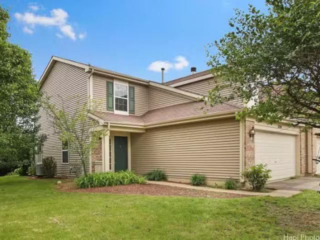 Condo for sale in Elgin Condo for sale in Elgin