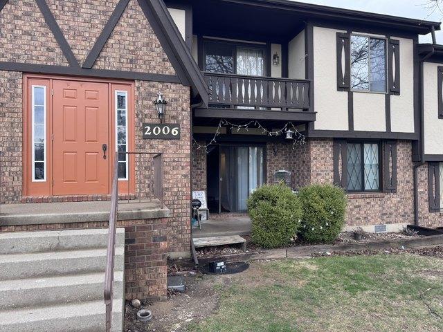 Condo for sale in Mclean, Illinois