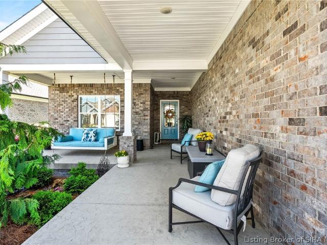 House for sale in Jeffersonville, Indiana