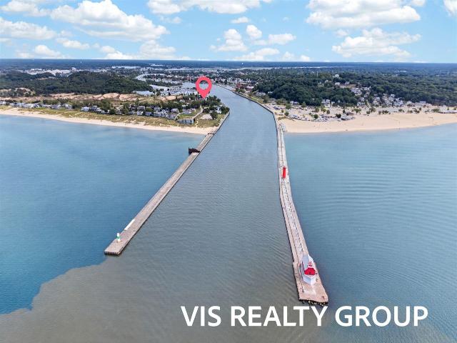 House for sale in Dewey, Grand Haven