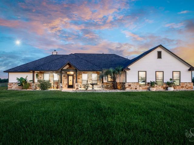 House for sale in Angleton, Texas
