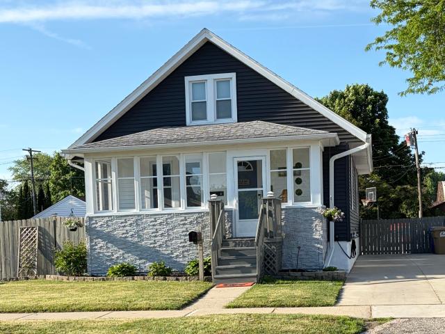 House for sale in Kenosha, Wisconsin