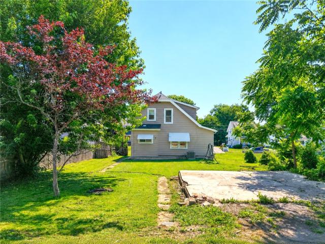 House for sale in New Castle, Pennsylvania