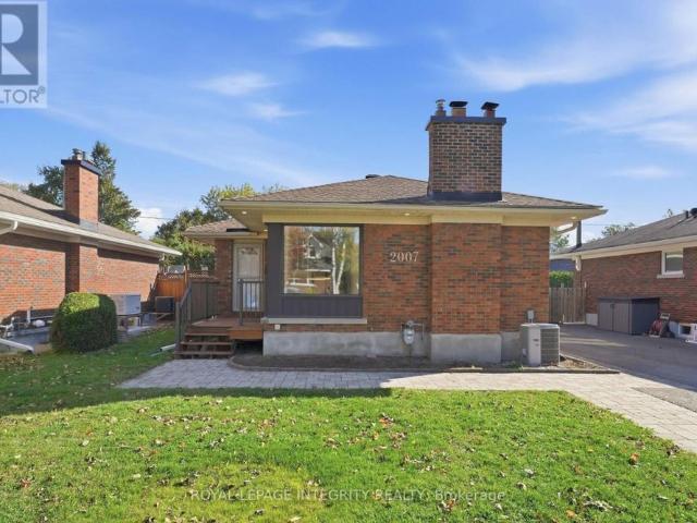 House for rent in Alta Vista, Ottawa