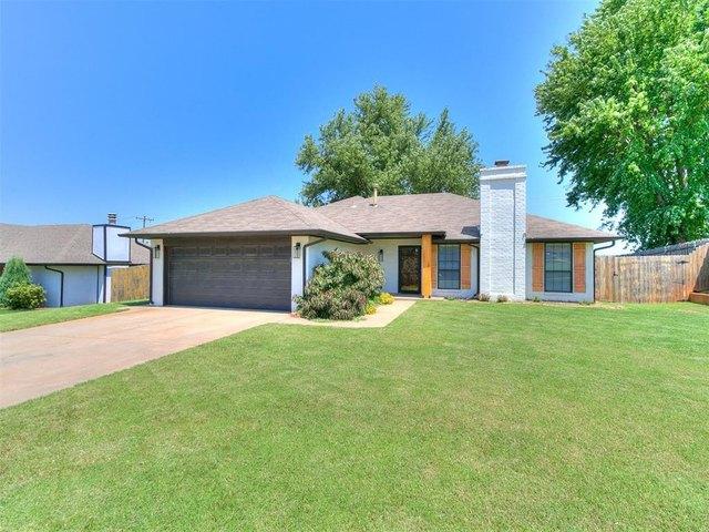 House for sale in Mustang, Oklahoma