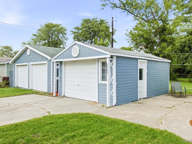 House for sale in Fort Gratiot, Michigan