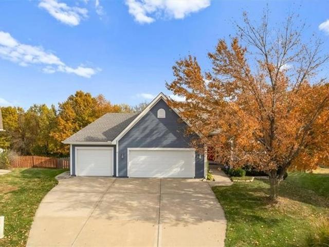 House for sale in Smithville, Missouri
