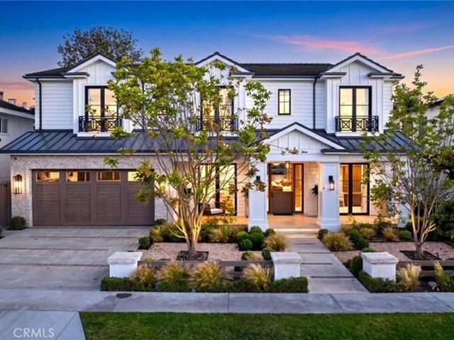 House for sale in Corona Del Mar, California