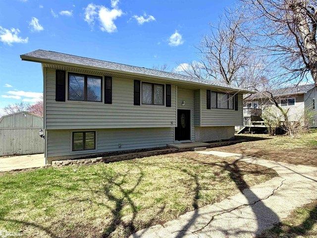 House for sale in Grinnell, Iowa