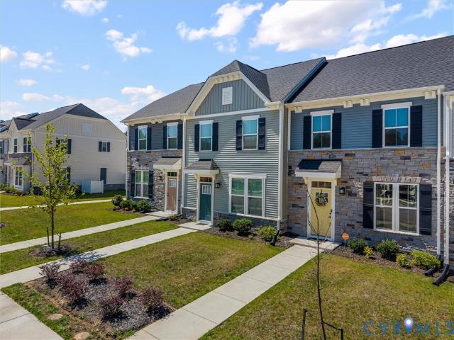 Townhouse for sale in Virginia