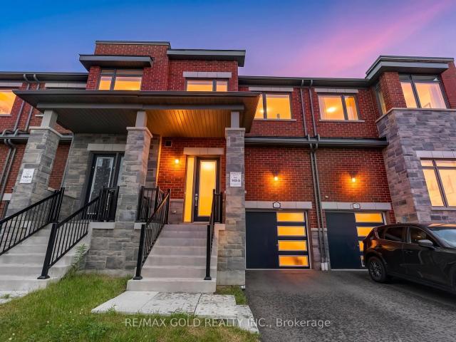 Townhouse for sale in Woburn, Ontario